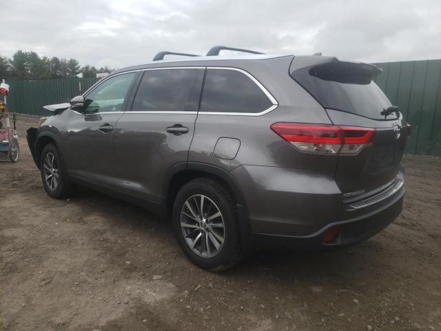 Photo 3 from auction – 2019 TOYOTA HIGHLANDER with VIN 5TDJZRFH7KS923233