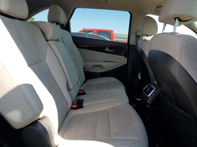 Photo 6 from auction – 2018 KIA SORENTO LX with VIN 5XYPGDA35JG391023