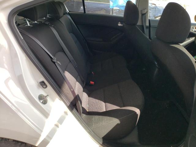 Photo 6 from auction – 2017 KIA FORTE LX with VIN 3KPFK4A72HE041580