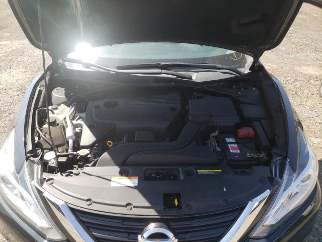 Photo 7 from auction – 2017 NISSAN ALTIMA 2.5 with VIN 1N4AL3AP3HC260398
