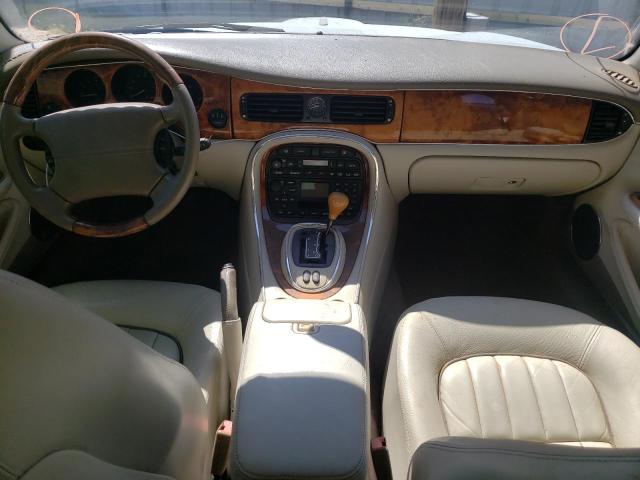 Photo 6 from auction – 2002 JAGUAR XJ8 with VIN SAJDA14C82LF43076