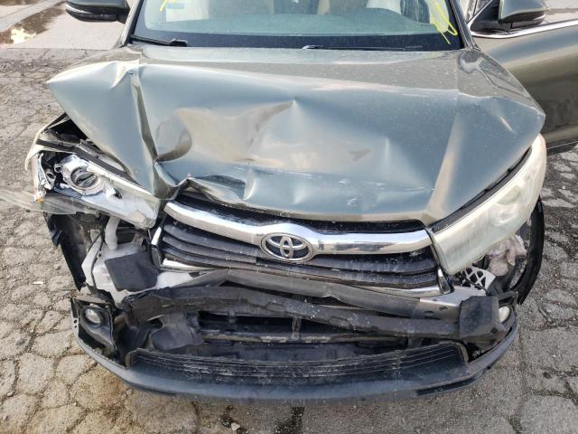 Photo 7 from auction – 2016 TOYOTA HIGHLANDER with VIN 5TDBKRFH8GS238304