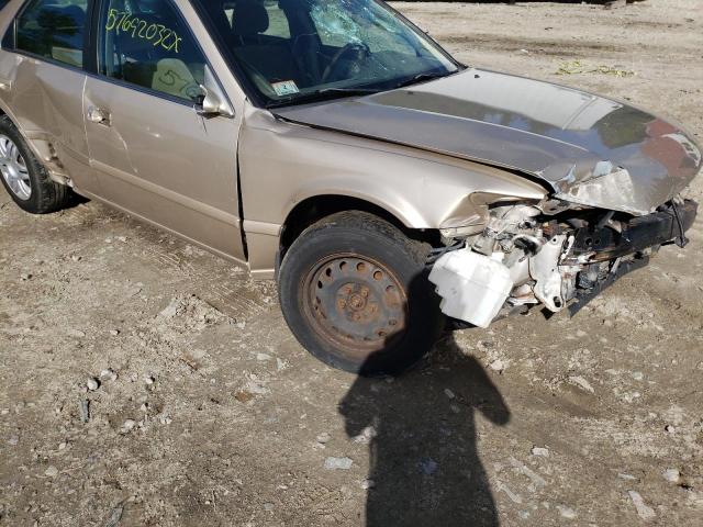 Photo 9 from auction – 2001 TOYOTA CAMRY CE with VIN JT2BG22K810601987