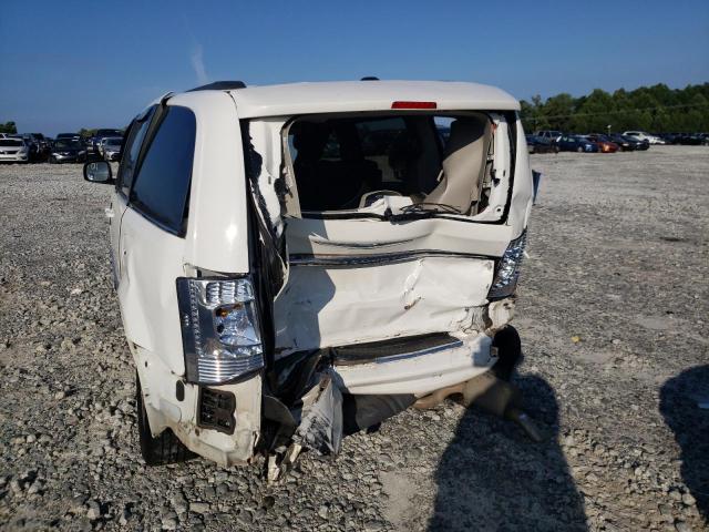 Photo 9 from auction – 2013 CHRYSLER TOWN & COU with VIN 2C4RC1BG6DR585144