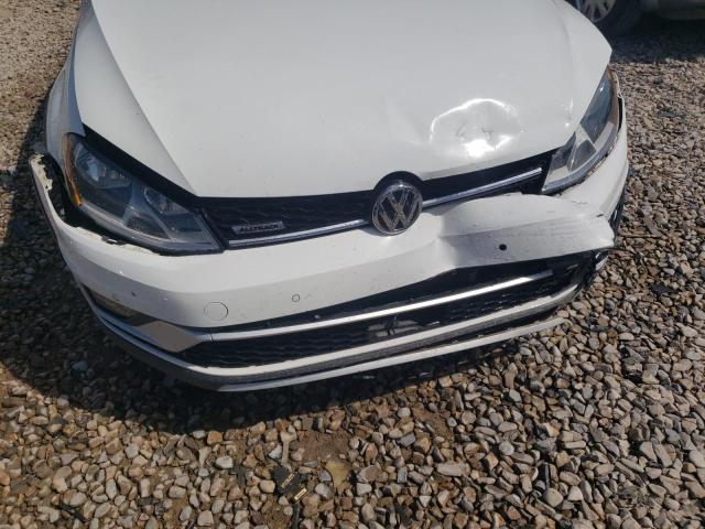 Photo 9 from auction – 2017 VOLKSWAGEN GOLF ALLTR with VIN 3VWH17AU3HM522136