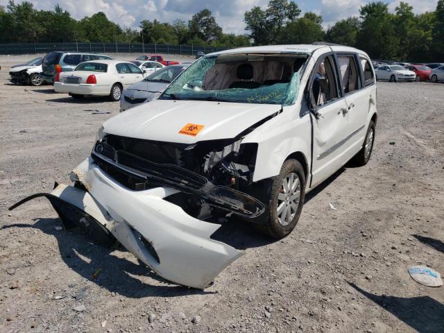 Photo 2 from auction – 2013 CHRYSLER TOWN & COU with VIN 2C4RC1BG5DR742680