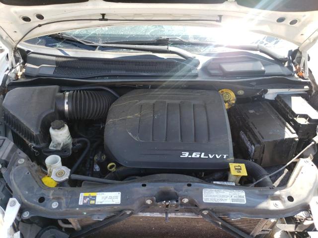 Photo 7 from auction – 2013 CHRYSLER TOWN & COU with VIN 2C4RC1BG5DR742680