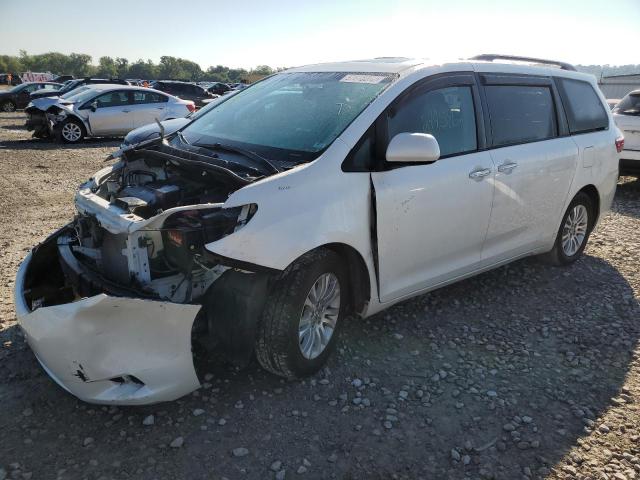 Photo 2 from auction – 2016 TOYOTA SIENNA XLE with VIN 5TDYK3DC9GS698215