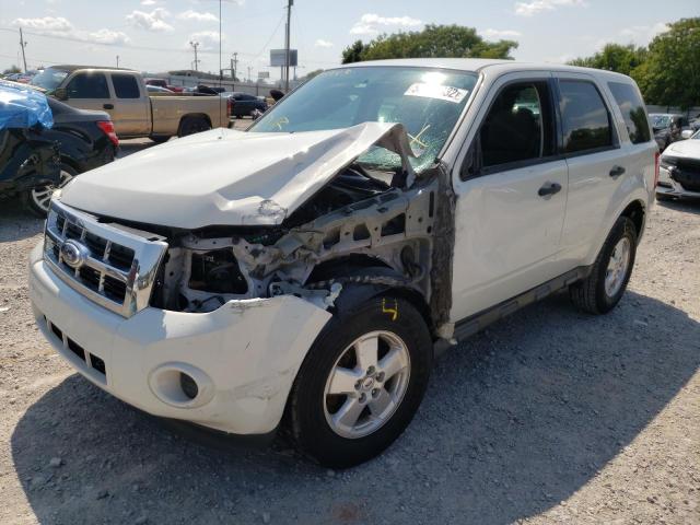 Photo 2 from auction – 2011 FORD ESCAPE XLS with VIN 1FMCU0C70BKA33013