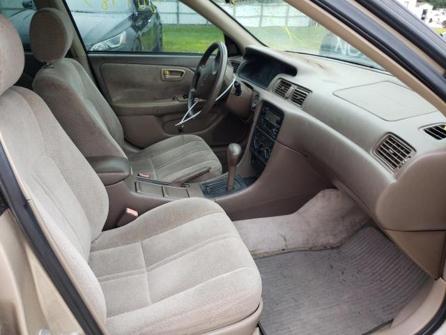 Photo 5 from auction – 2000 TOYOTA CAMRY CE with VIN 4T1BG22K3YU941456