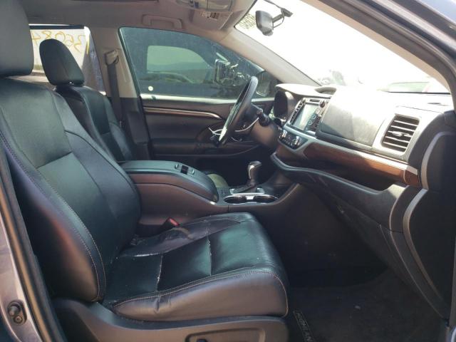 Photo 5 from auction – 2014 TOYOTA HIGHLANDER with VIN 5TDYKRFH4ES031934