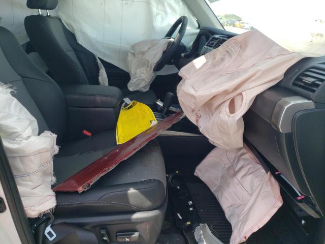 Photo 5 from auction – 2022 TOYOTA 4RUNNER SR with VIN JTEFU5JR0N5267945