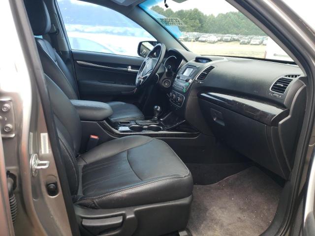 Photo 5 from auction – 2013 KIA SORENTO LX with VIN 5XYKT4A16DG352014