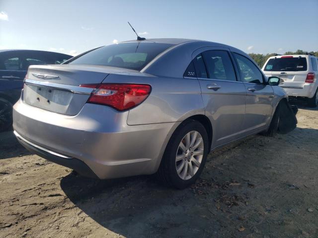Photo 4 from auction – 2013 CHRYSLER 200 TOURIN with VIN 1C3CCBBBXDN584547