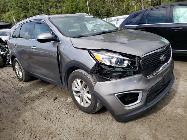 KIA SORENTO LX 2016 with VIN 5XYPG4A32GG026680 - Photo from auction
