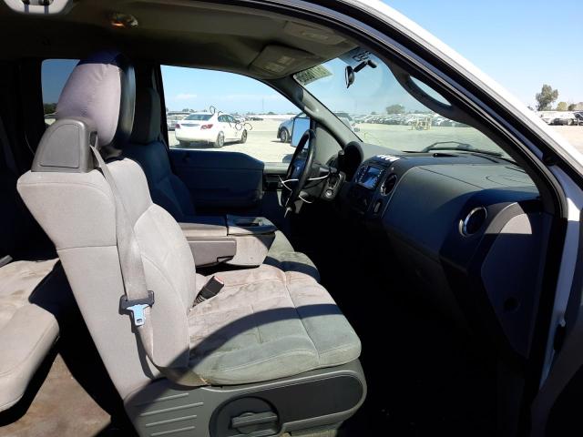 Photo 5 from auction – 2004 FORD F150 with VIN 1FTRX12W94NA25238
