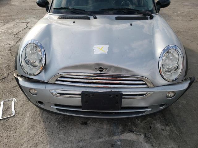 Photo 7 from auction – 2006 MINI COOPER with VIN WMWRC33526TJ78536