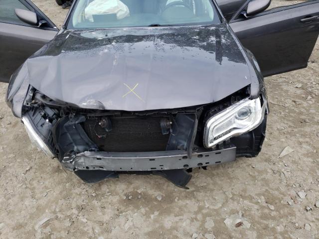 Photo 7 from auction – 2016 CHRYSLER 300 LIMITE with VIN 2C3CCAAG6GH230142