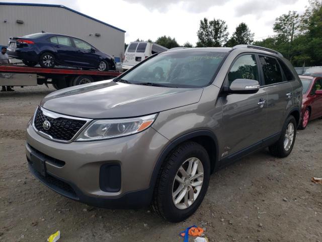 Photo 2 from auction – 2015 KIA SORENTO LX with VIN 5XYKTDA73FG645716