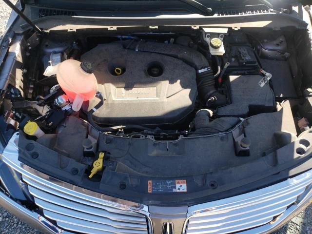 Photo 7 from auction – 2018 LINCOLN MKC SELECT with VIN 5LMCJ2C92JUL11898