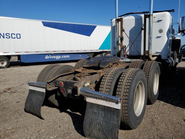 Photo 4 from auction – 1997 FREIGHTLINER CONVENTION with VIN 1FUYDXYB5VH765681