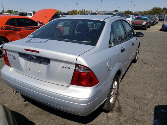 Photo 4 from auction – 2006 FORD FOCUS ZX4 with VIN 1FAFP34N16W181845