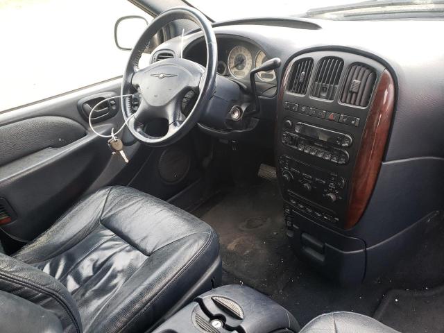 Photo 9 from auction – 2001 CHRYSLER TOWN & COU with VIN 2C4GP54L61R130366