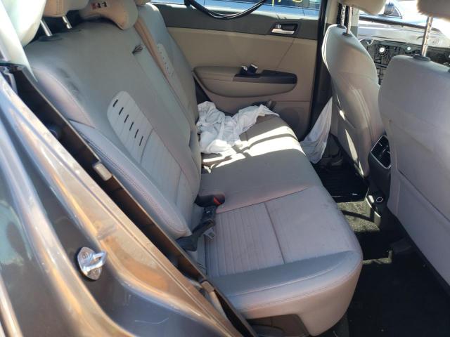 Photo 6 from auction – 2017 KIA SPORTAGE L with VIN KNDPMCAC2H7247973