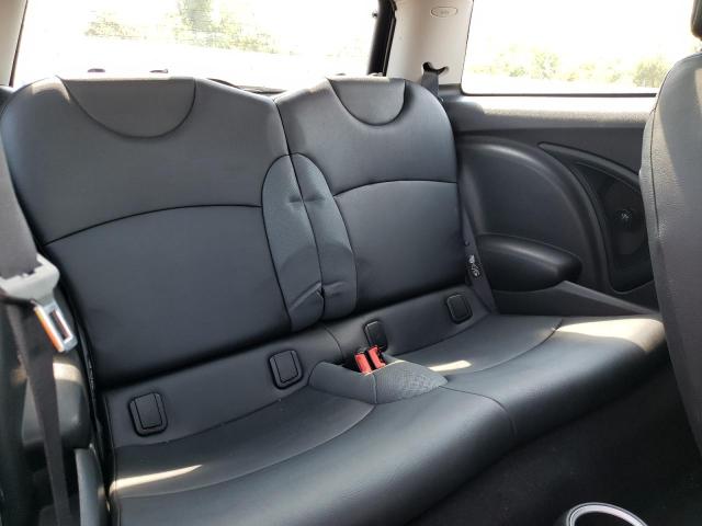 Photo 6 from auction – 2010 MINI COOPER with VIN WMWMF3C50ATZ23634