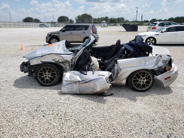 Photo 9 from auction – 2004 MAZDA MX-5 MIATA with VIN JM1NB353240402063