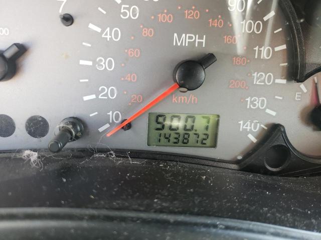 Photo 8 from auction – 2003 FORD FOCUS with VIN 3FAFP31373R114605