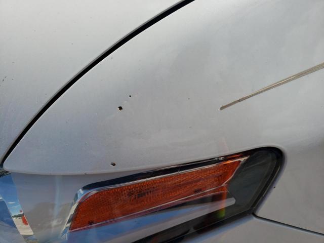 Photo 9 from auction – 2014 MITSUBISHI OUTLANDER with VIN JA4AD3A32EZ005152