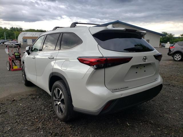 Photo 3 from auction – 2022 TOYOTA HIGHLANDER with VIN 5TDGZRBH9NS229535