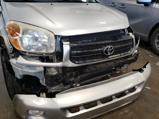 Photo 9 from auction – 2005 TOYOTA RAV4 with VIN JTEHD20V656046110