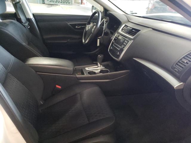 Photo 5 from auction – 2017 NISSAN ALTIMA 2.5 with VIN 1N4AL3AP2HC184690