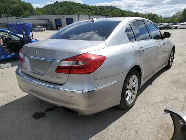 Photo 4 from auction – 2013 HYUNDAI GENESIS 3. with VIN KMHGC4DD9DU224033