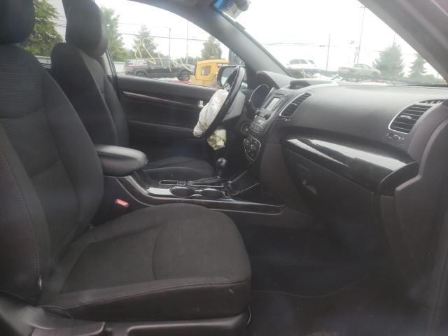 Photo 5 from auction – 2014 KIA SORENTO LX with VIN 5XYKT3A62EG496375