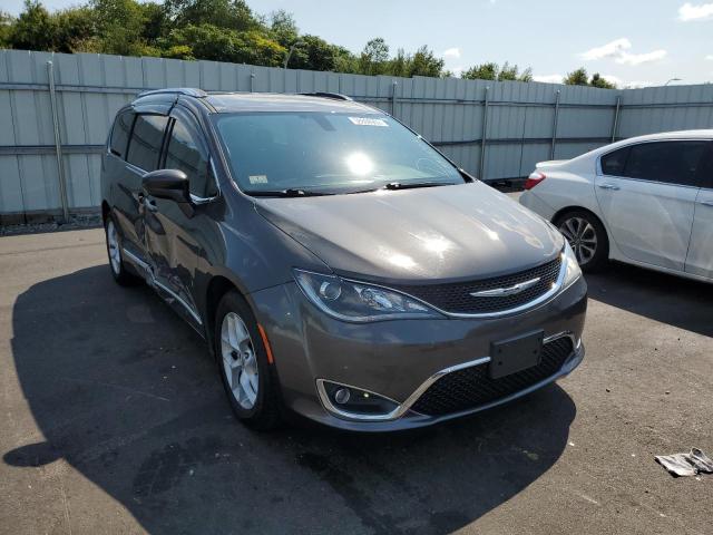 CHRYSLER PACIFICA 2017 with VIN 2C4RC1EG5HR538446 - Photo from auction