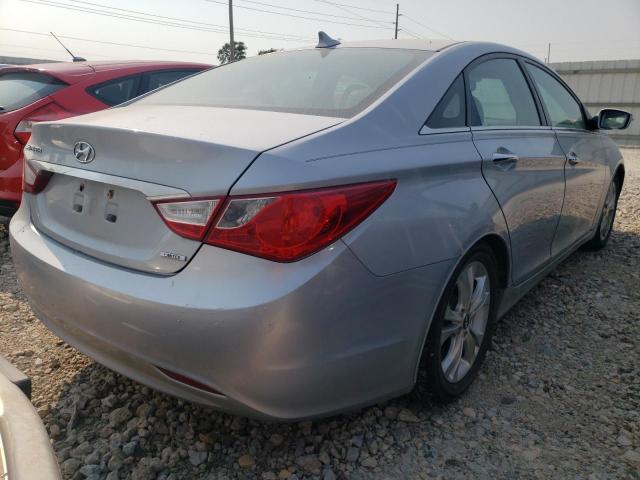 Photo 4 from auction – 2011 HYUNDAI SONATA SE with VIN 5NPEC4AC4BH001039