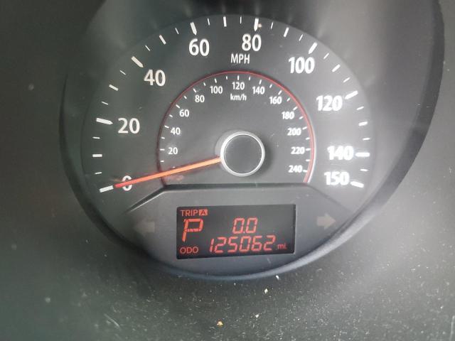 Photo 8 from auction – 2011 KIA SORENTO with VIN 5XYKT4A26BG073426