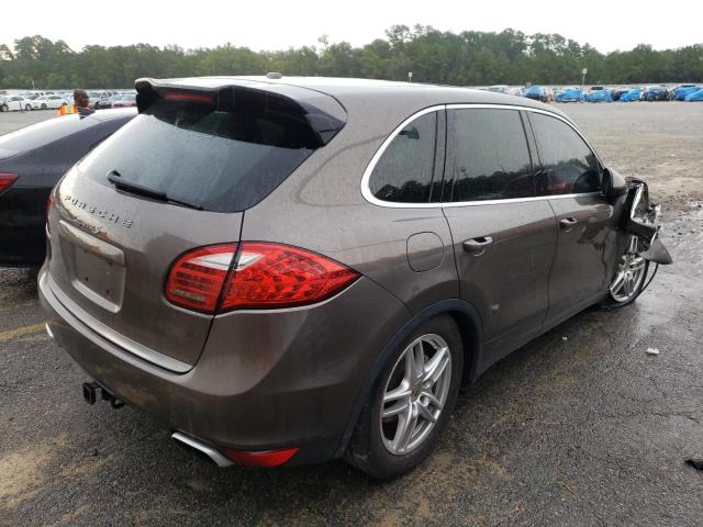 Photo 4 from auction – 2012 PORSCHE CAYENNE S with VIN WP1AB2A21CLA43774