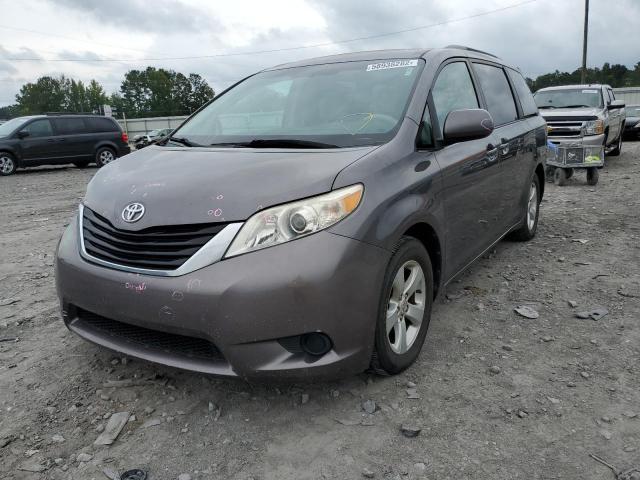 Photo 2 from auction – 2011 TOYOTA SIENNA LE with VIN 5TDKK3DCXBS071246