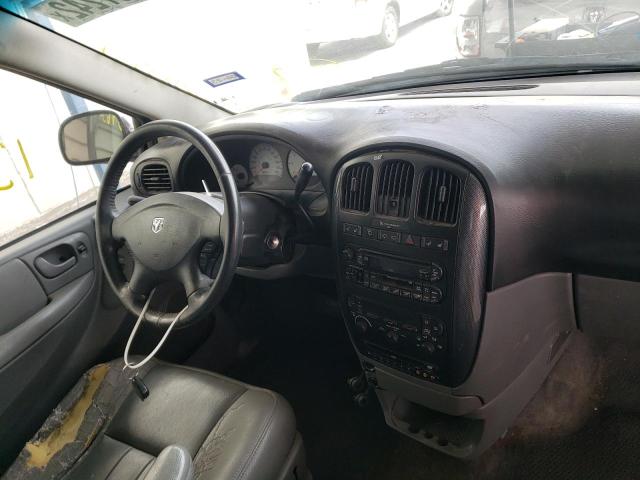 Photo 9 from auction – 2005 DODGE GRAND CARA with VIN 2D4GP44L05R580873