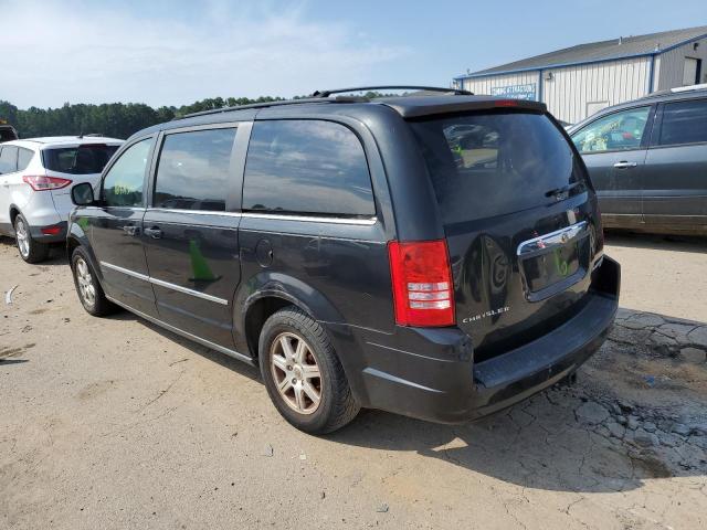 Photo 3 from auction – 2010 CHRYSLER TOWN & COU with VIN 2A4RR5D15AR441024