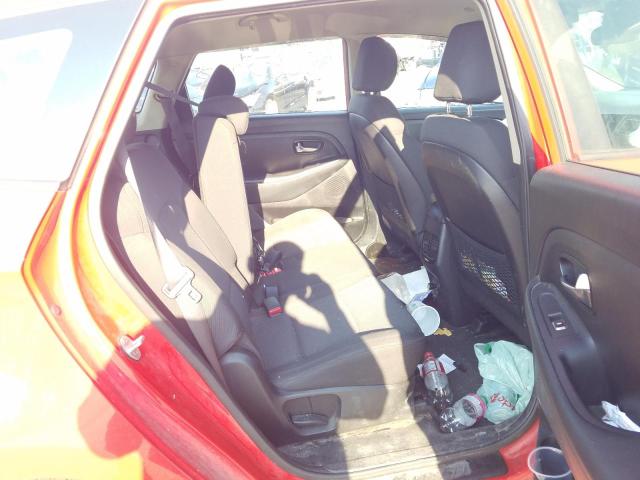 Photo 6 from auction – 2014 KIA RONDO with VIN KNAHT8A38E7064168