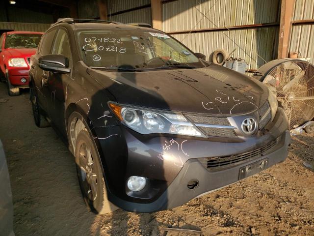 TOYOTA RAV4 XLE 2015 with VIN JTMWFREV9FD053606 - Photo from auction