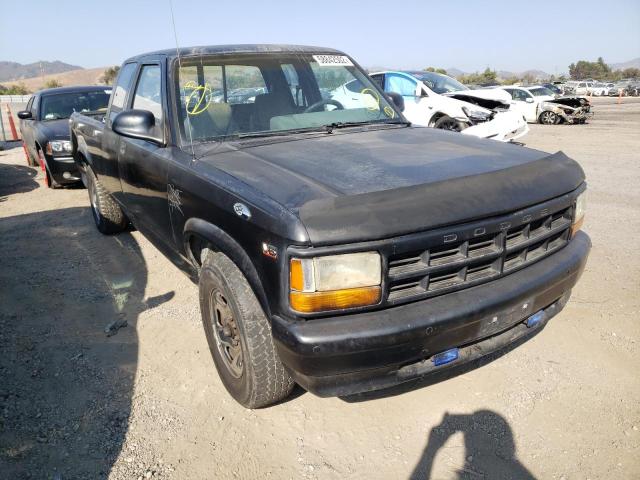 DODGE DAKOTA 1995 مع رقم تعريف المركبة 1B7GL23X7SW929693 - صورة من المزاد