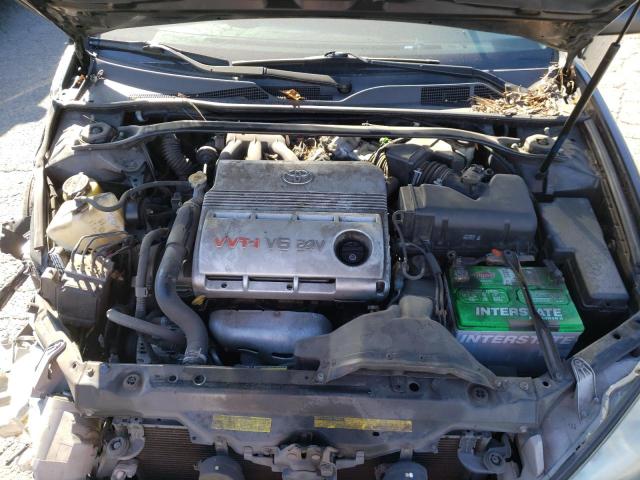 Photo 7 from auction – 2003 TOYOTA CAMRY LE with VIN 4T1BF30K33U554779