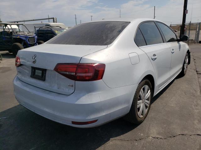 Photo 4 from auction – 2017 VOLKSWAGEN JETTA S with VIN 3VW2B7AJ4HM407571