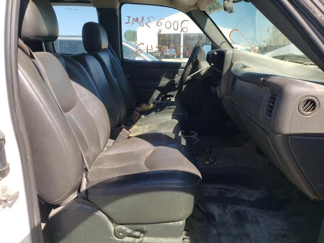 Photo 5 from auction – 2005 GMC SIERRA C25 with VIN 1GTHC29U15E118760